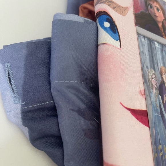 NEW Disney Frozen II Elsa and Anna 72 x 72 Kids Fabric Shower Bathtub Cu… - Picture 5 of 6